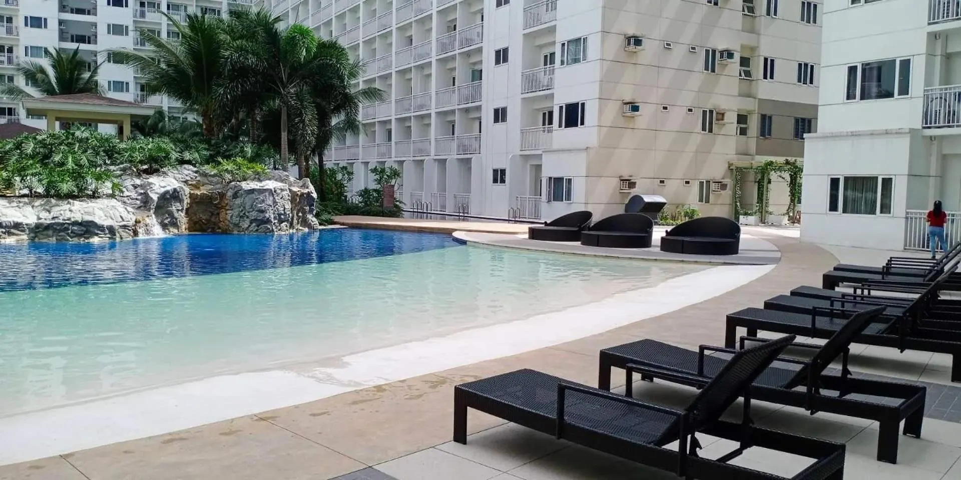 1 Bedroom Condo With Balcony Manila
